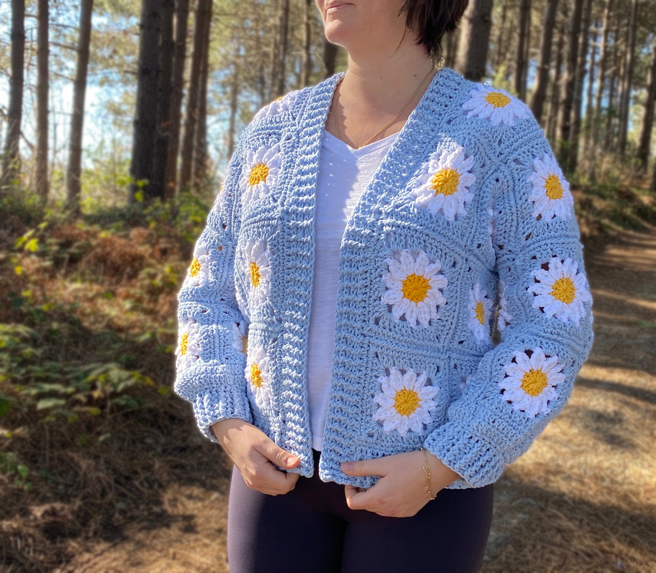 Crochet Daisy Flower Cardigan