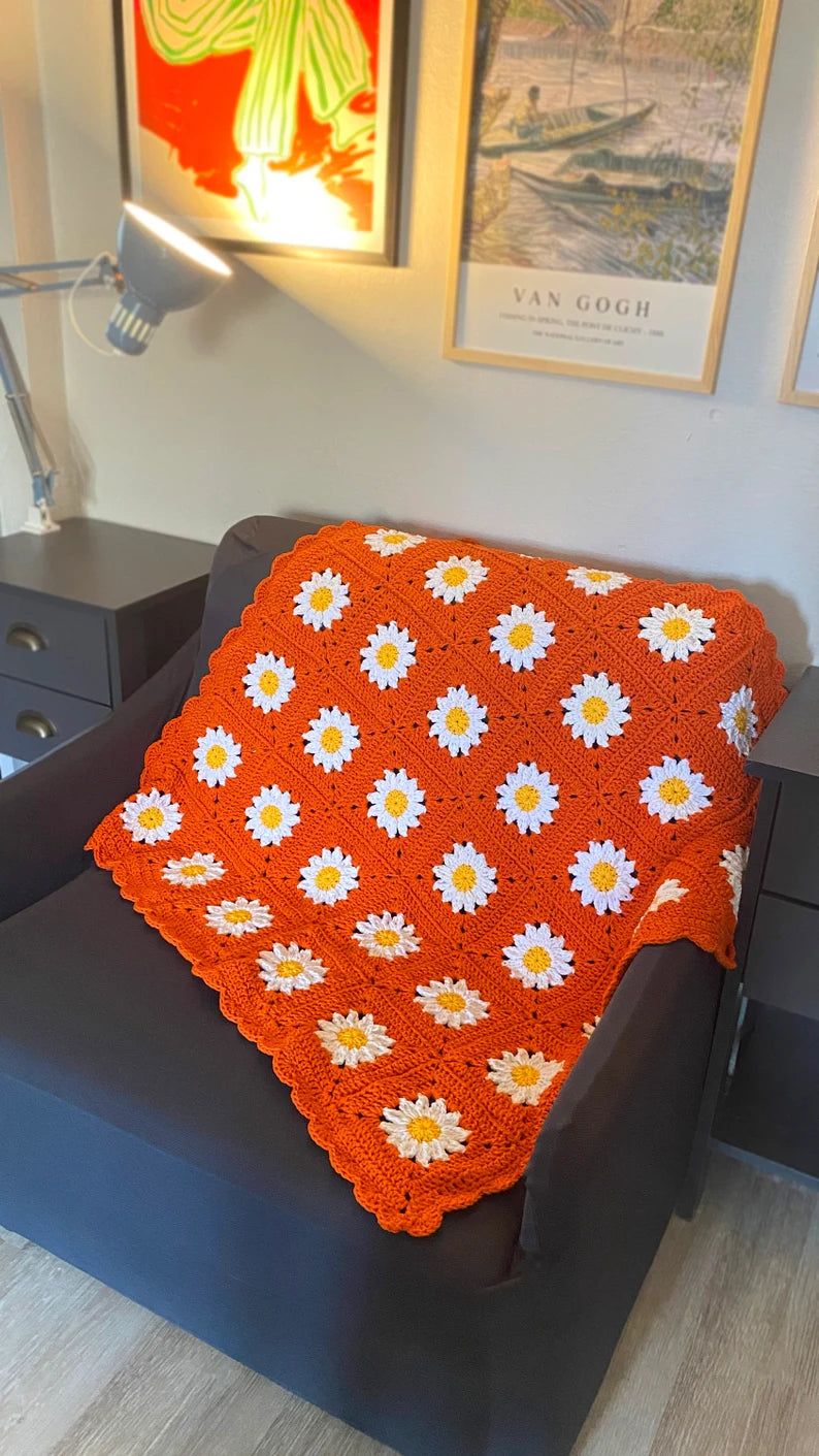 Cozy Daisy Flower Pillow & Sofa Throw