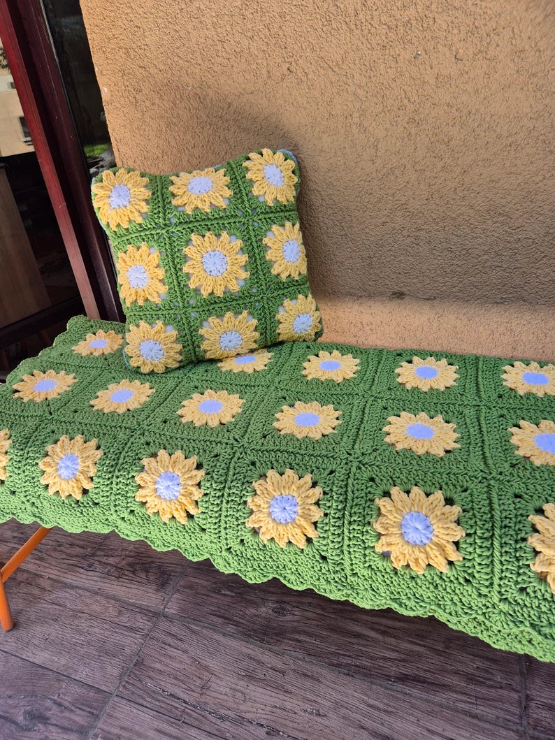 Dreamy Daisy Flower Pillow & Sofa Throw