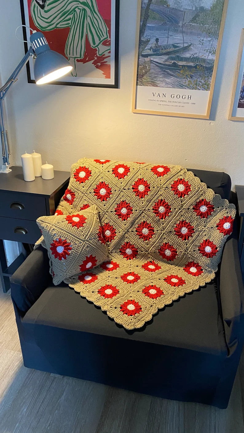 Bohemian Sofa Throw & Pillow with Dreamy Daisy Flower